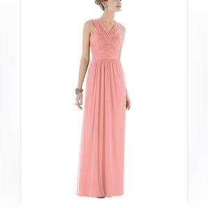 🍎 Alfred Sung Maxi chiffon sleeveless halter gown
